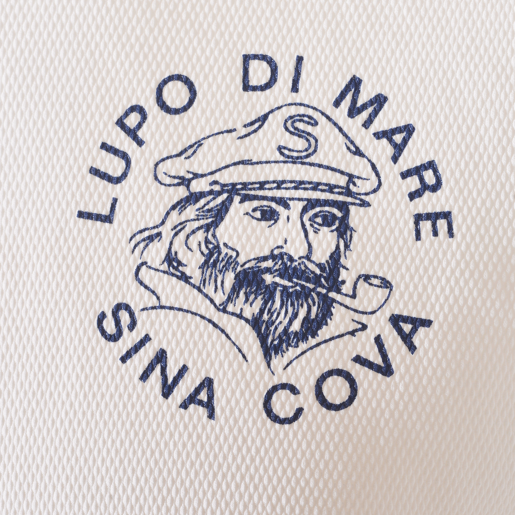 ハイネックTシャツ (バックプリント) 25150520