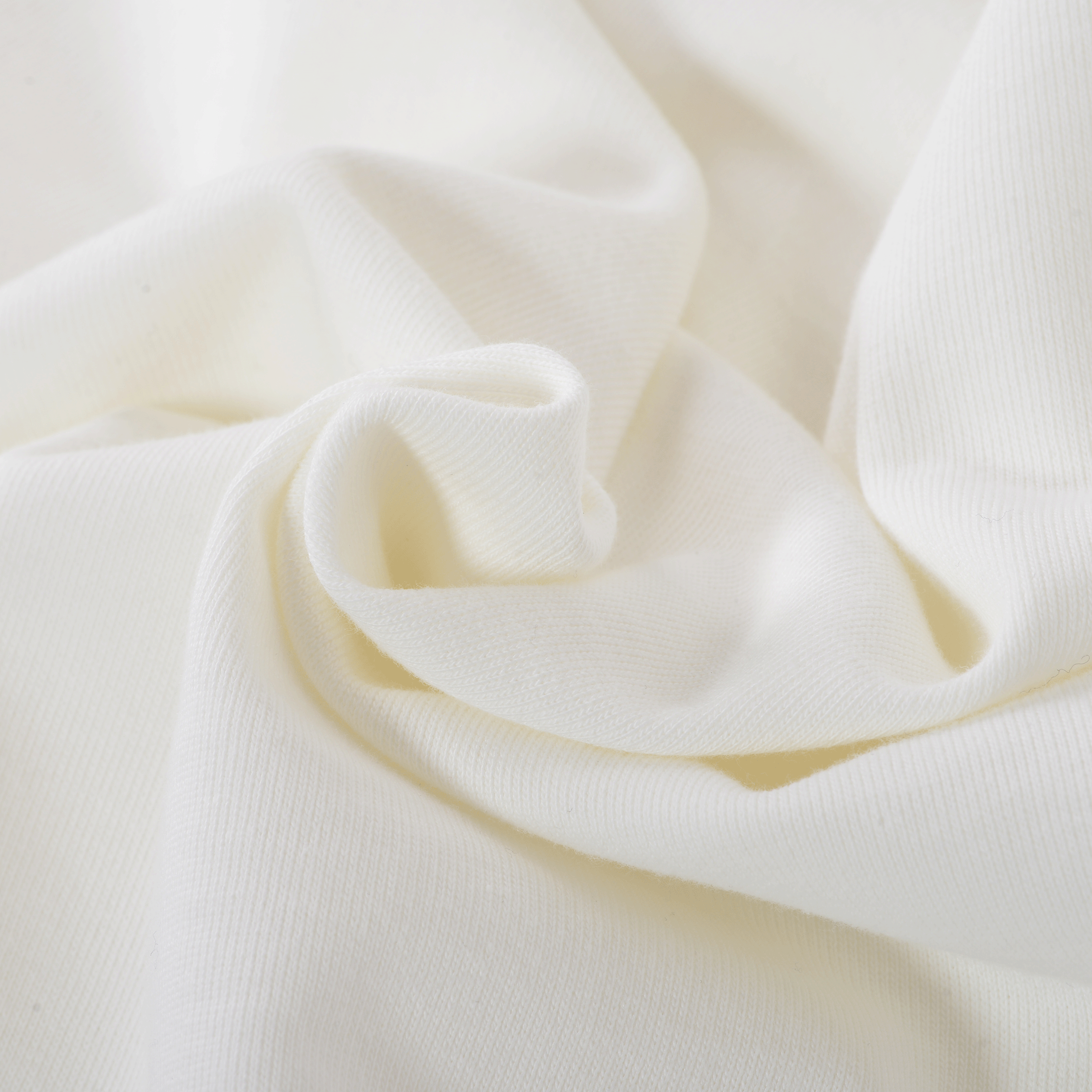 【公式】シナコバ(SINA COVA)ハーフジッププルオーバー 24210050 ホワイトの素材感