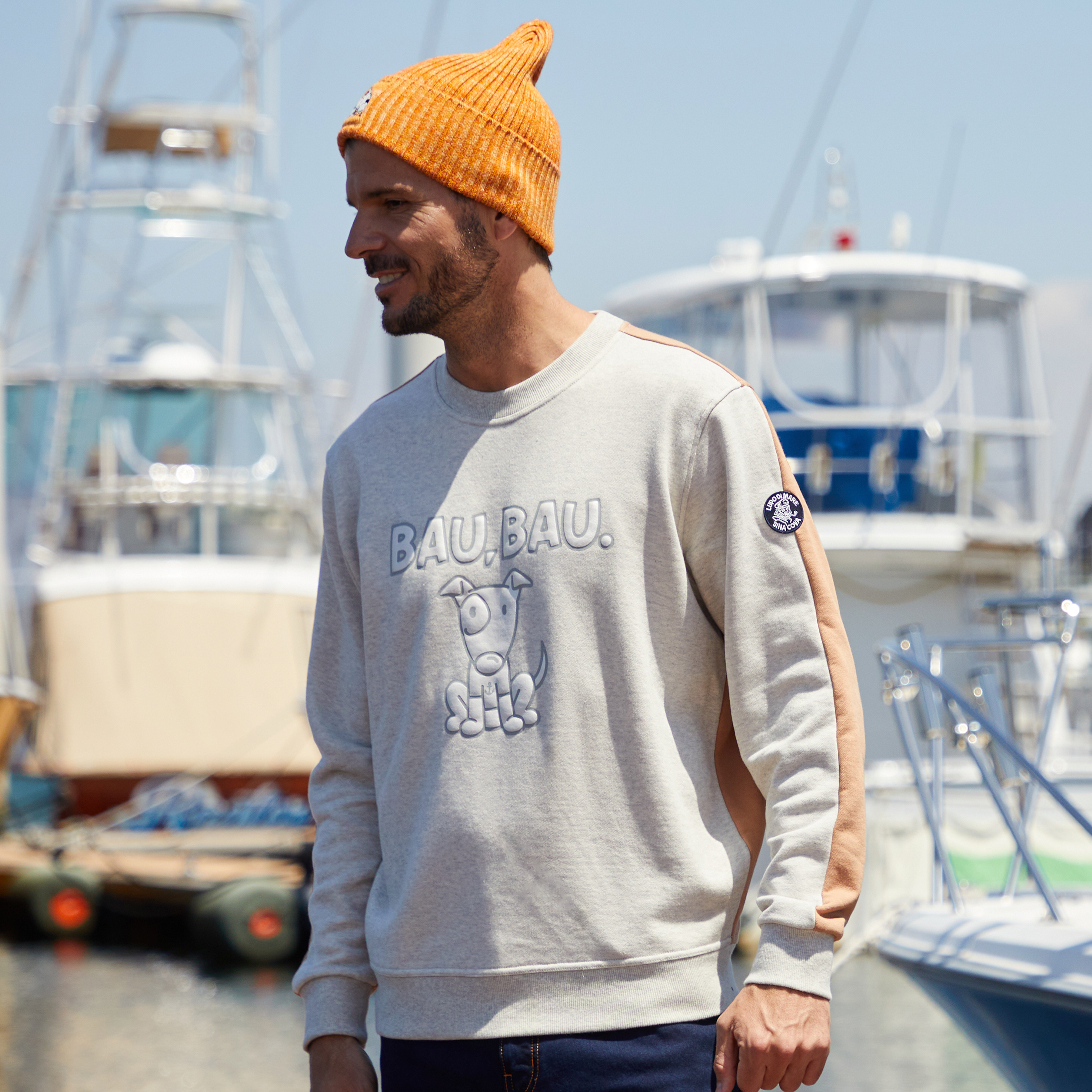 【公式】シナコバ(SINA COVA)クルーネックトレーナー 24220040のモデル画像