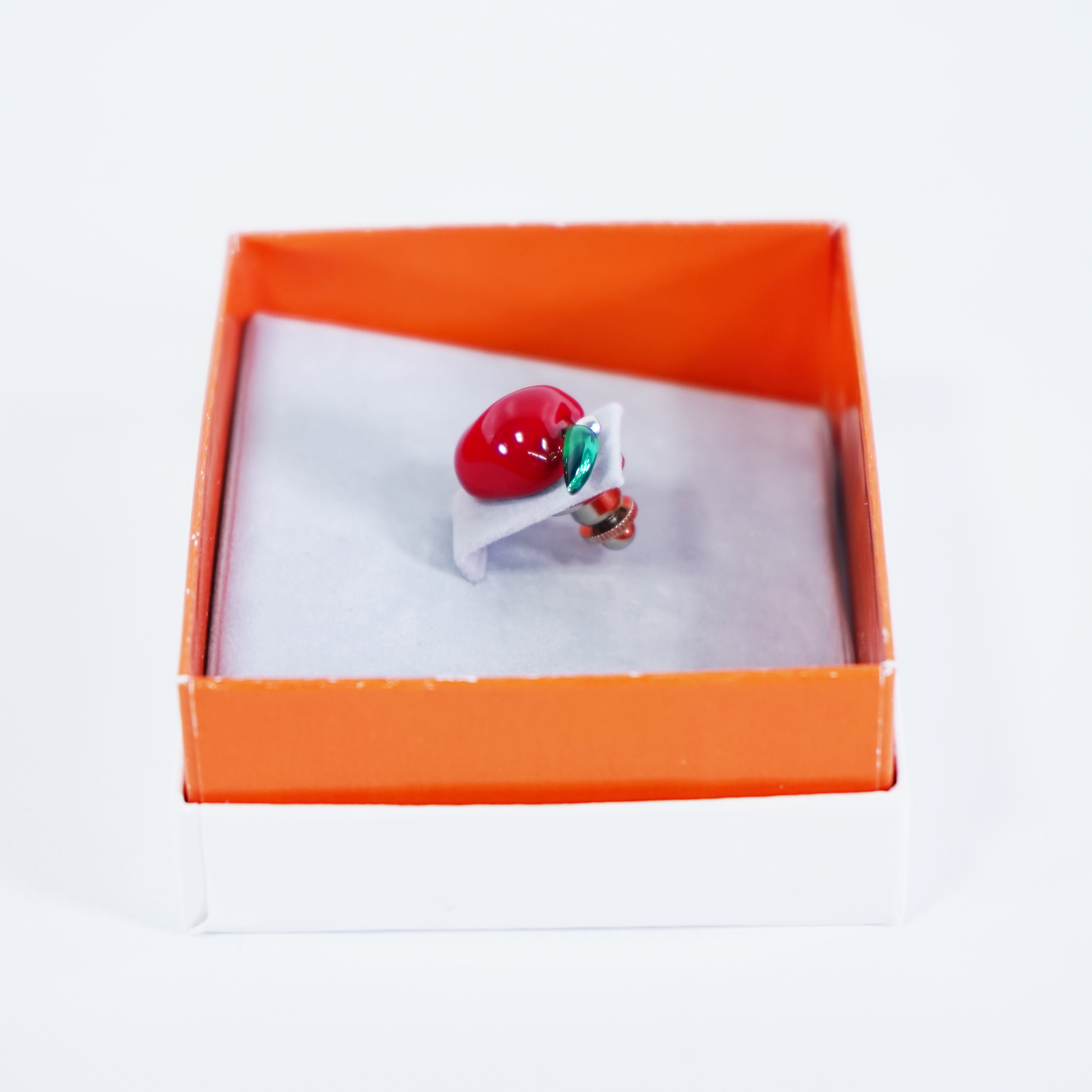 蘋果翻領別針 57001660