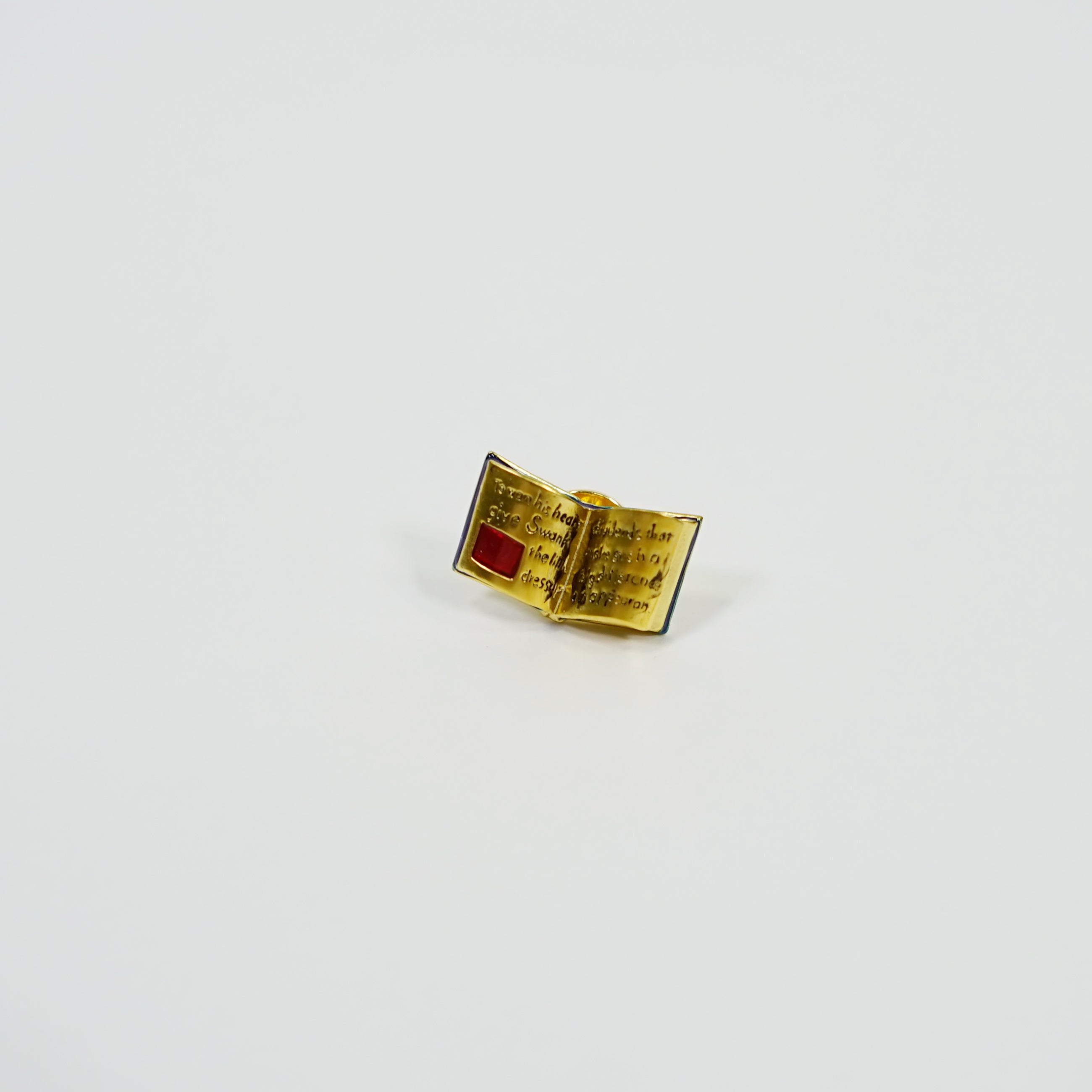 Lapel Pin Book 57002560