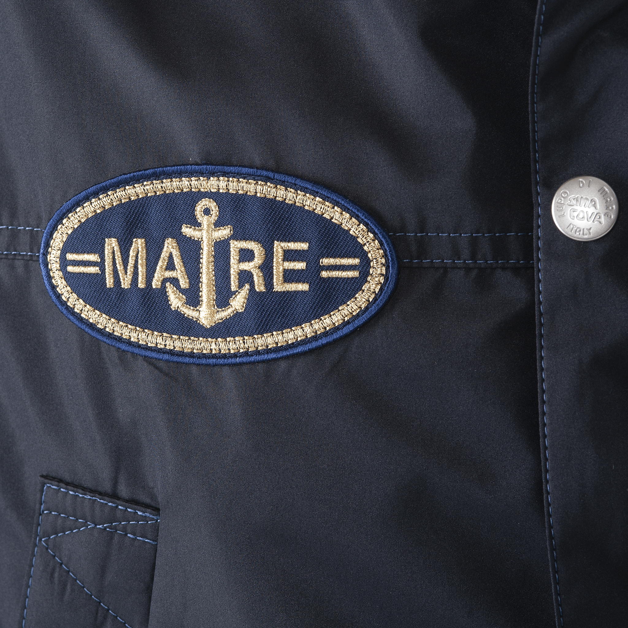 高性能巡航半身派克大衣 23113010