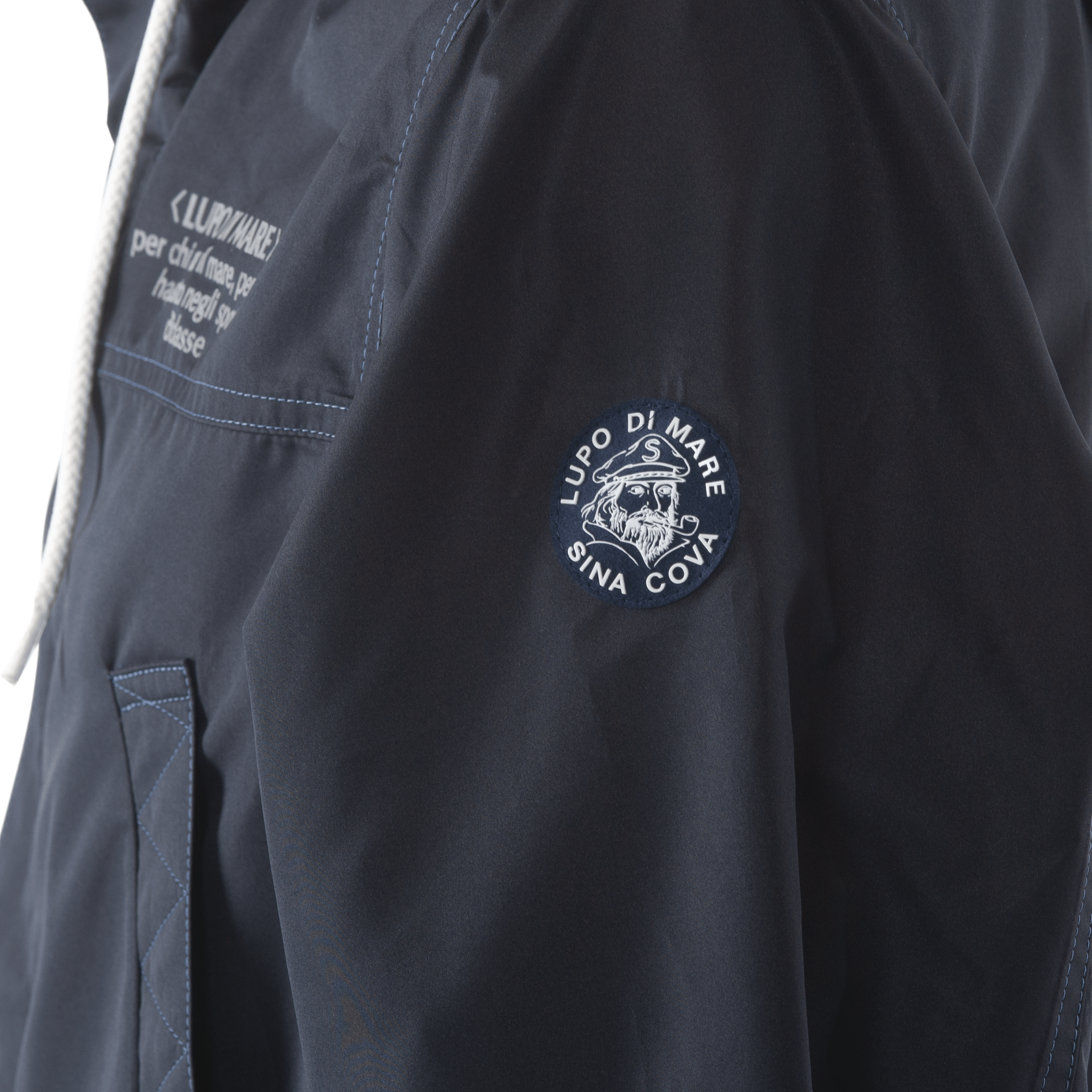 高性能巡航半身派克大衣 23113010