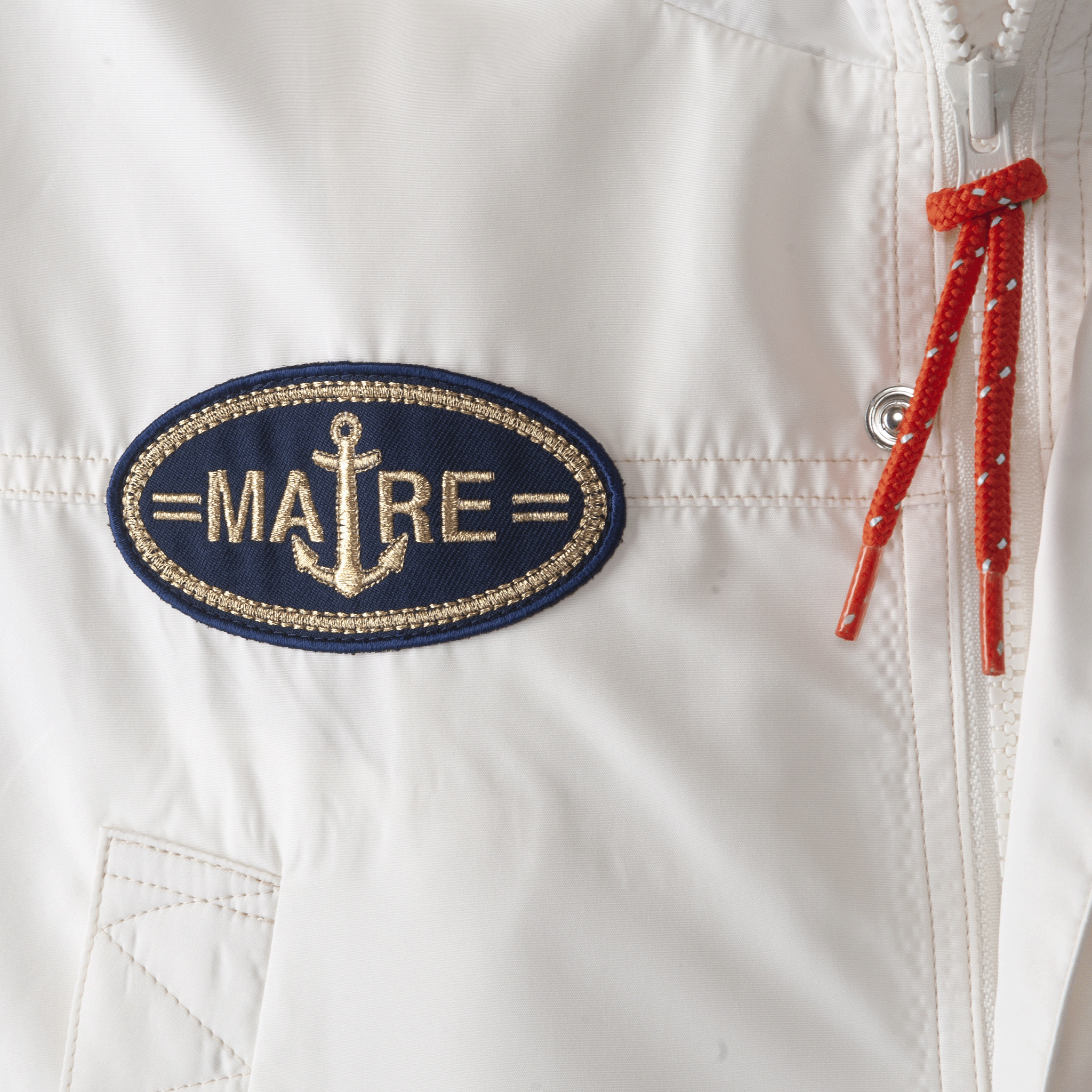 高性能巡航半身派克大衣 23113010