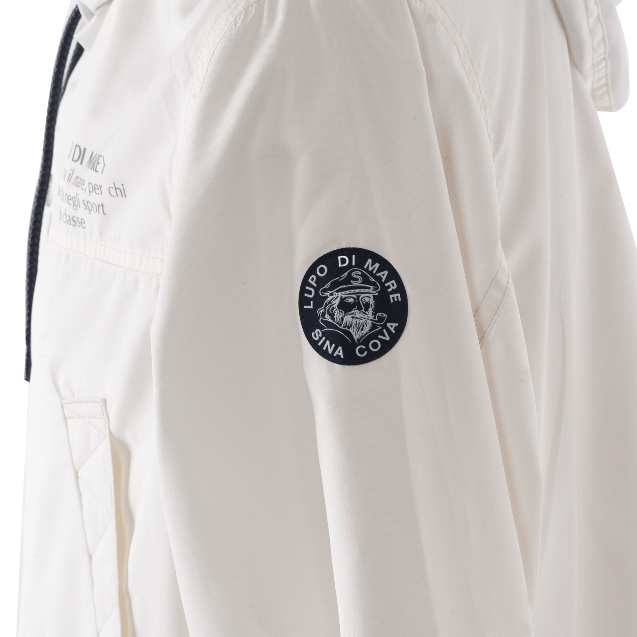 高性能巡航半身派克大衣 23113010