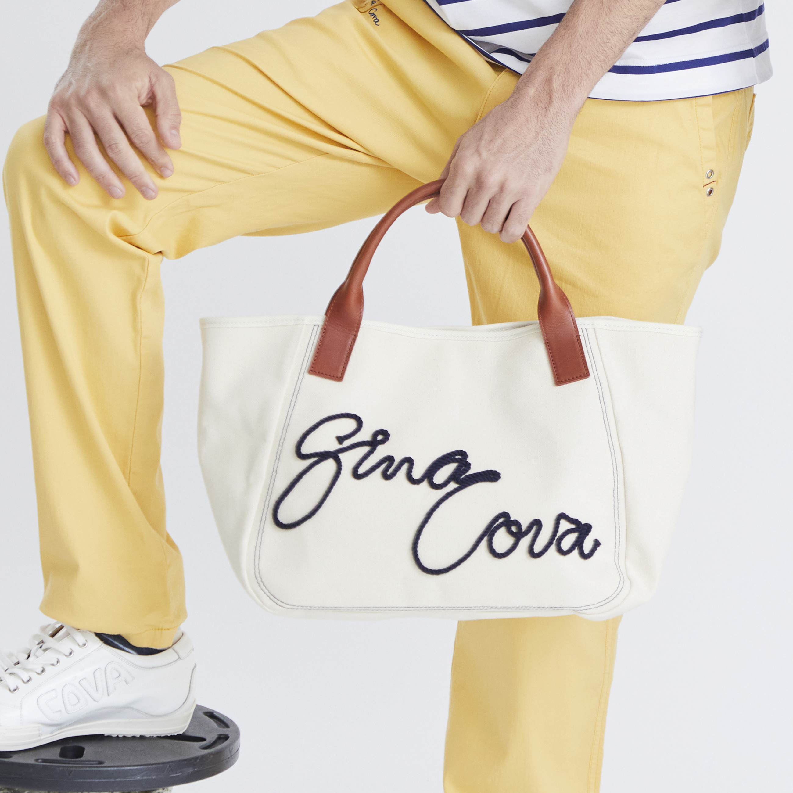 トートバッグ ハンドバッグ ショルダー紐付き 男女兼用 コード刺繍デザイン 23177010