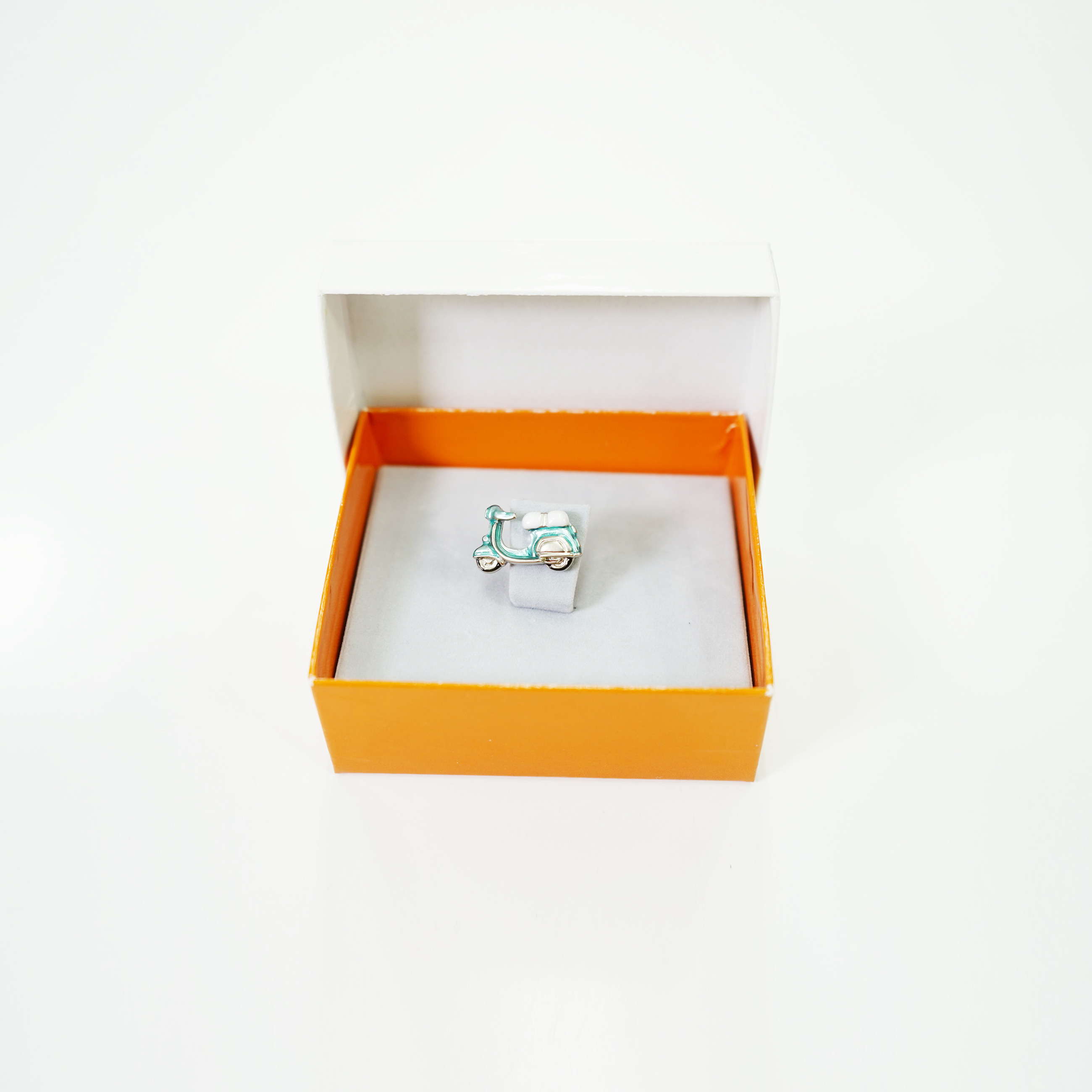 摩托車翻領別針 57001120