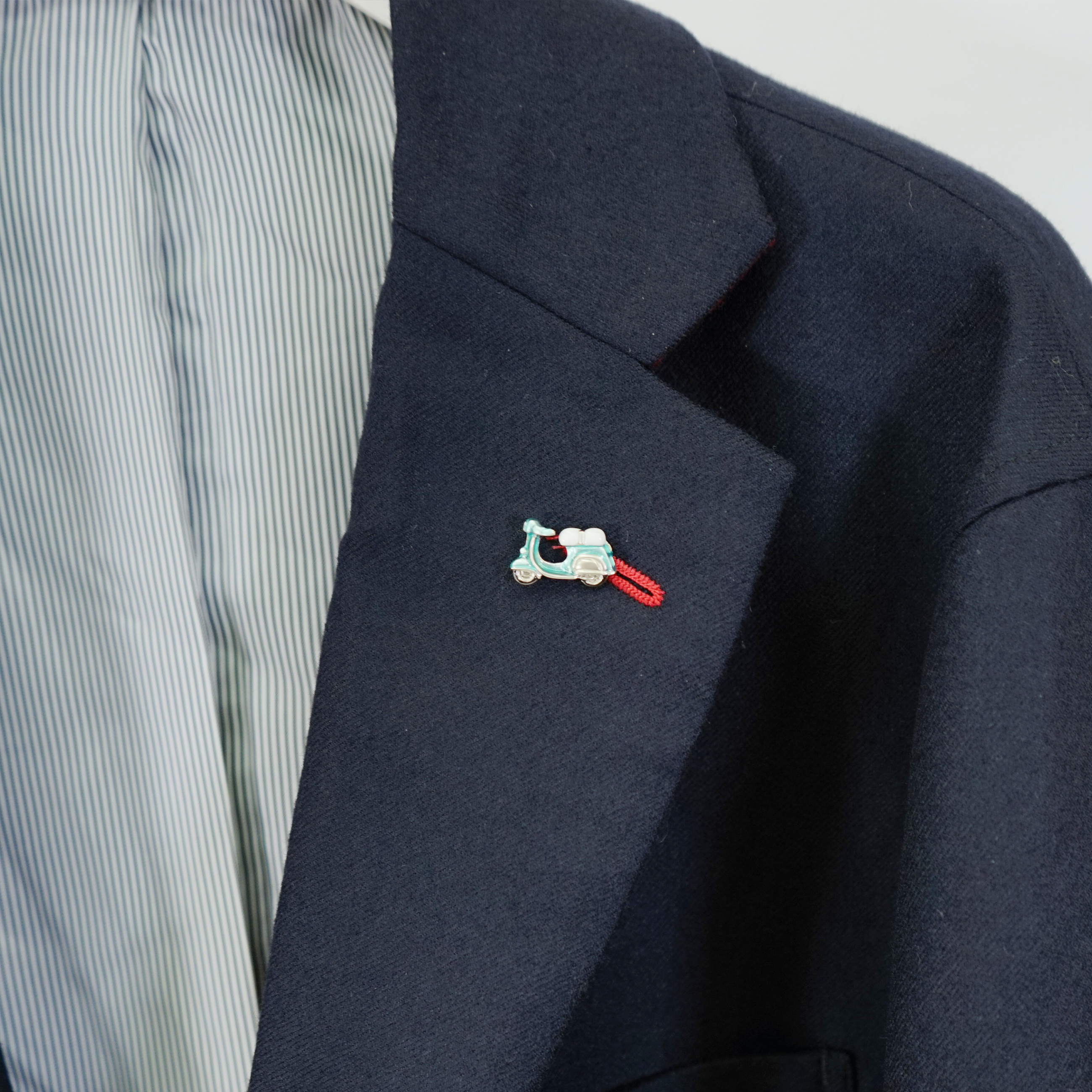 摩托車翻領別針 57001120