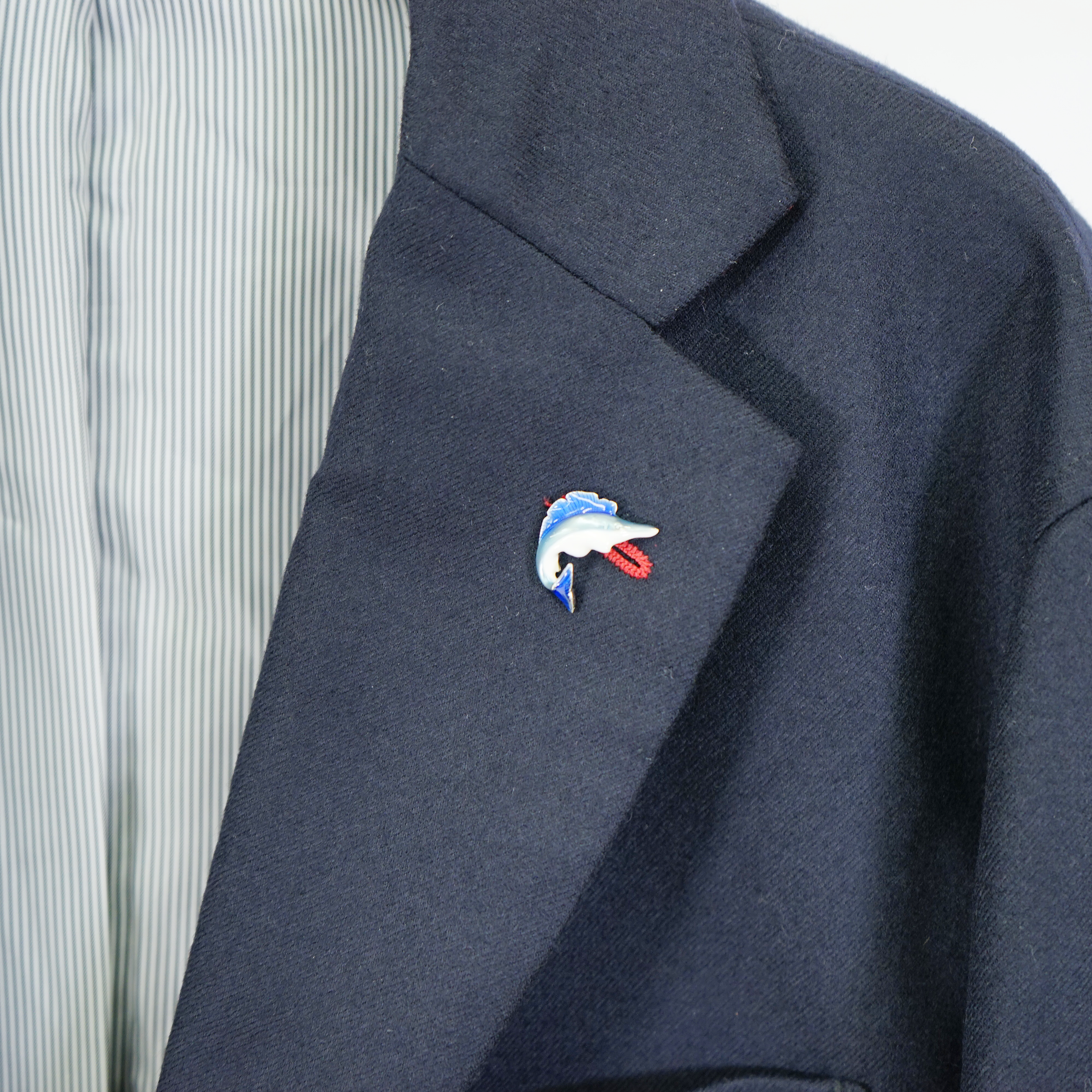 馬林翻領別針 57001100