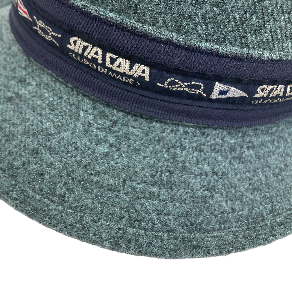 Fedora 26277730